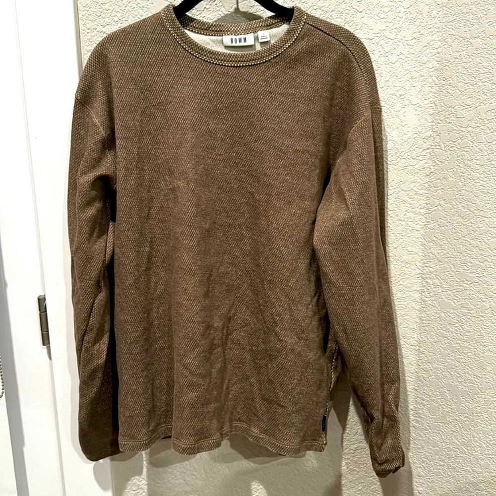 Men’s long sleeve ROWM brand pullover crew neck